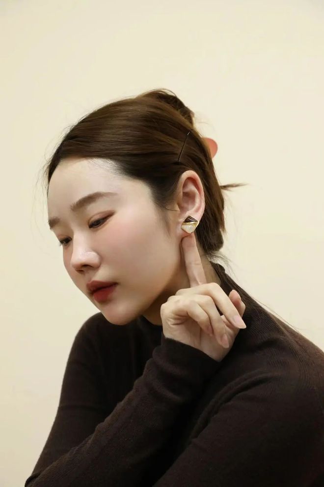 贵耳环惊艳住了谁戴都好看！瓦利棋牌被这10对中古富(图16)