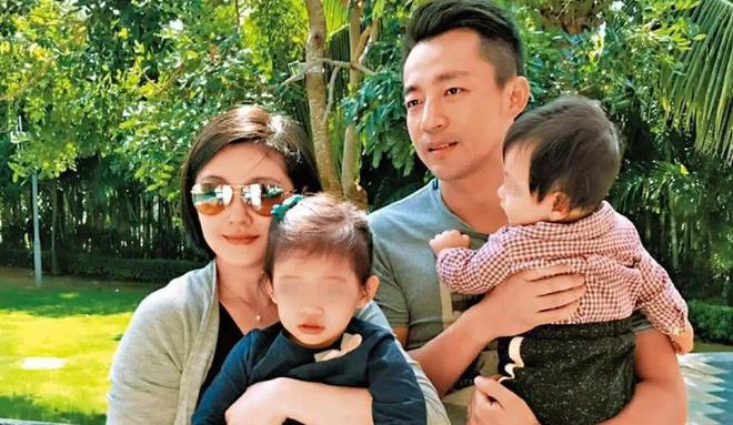 变样跟汪小菲结婚才是真正的幸福吧！瓦力棋牌游戏大S两段婚姻穿搭风格大(图4)