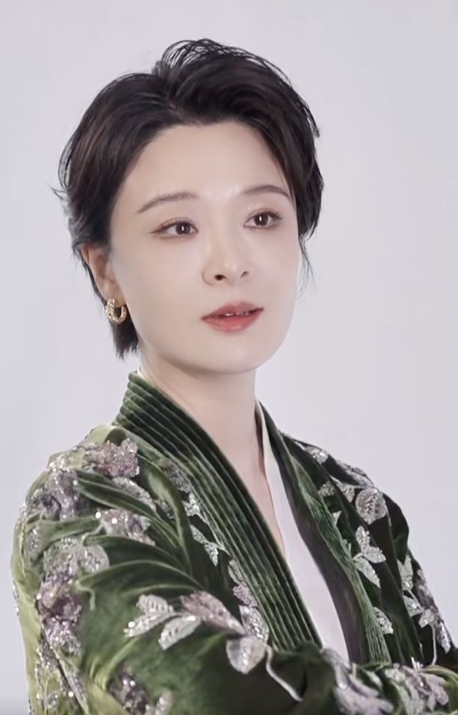 起回忆杀顶级美学还得是 新中式瓦力棋牌游戏《甄嬛传》晚会勾(图4)